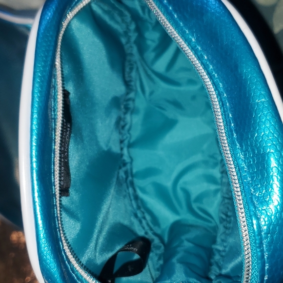 Brand new 2 piece blue lancome make up bag - Picture 5 of 11